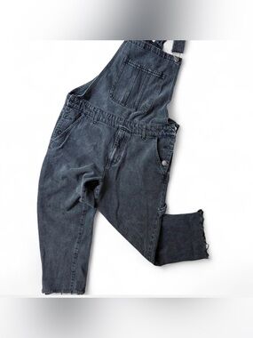 Forever 21 Black Washed Denim Drop Crotch Overalls Cropped Size M